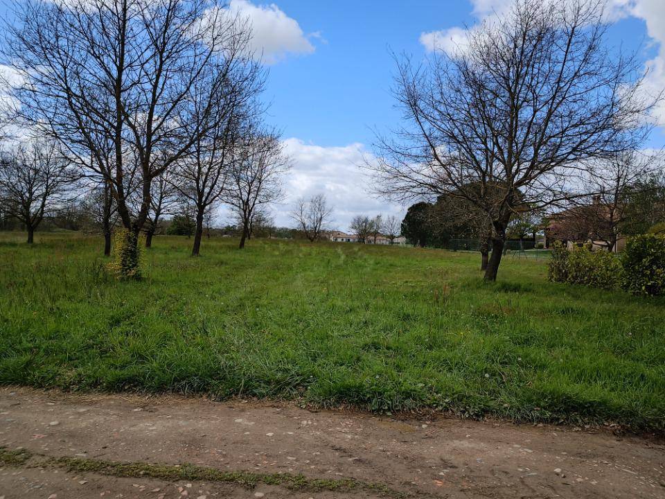 Terrain seul à Lavernose-Lacasse en Haute-Garonne (31) de 450 m² à vendre au prix de 87000€ - 1