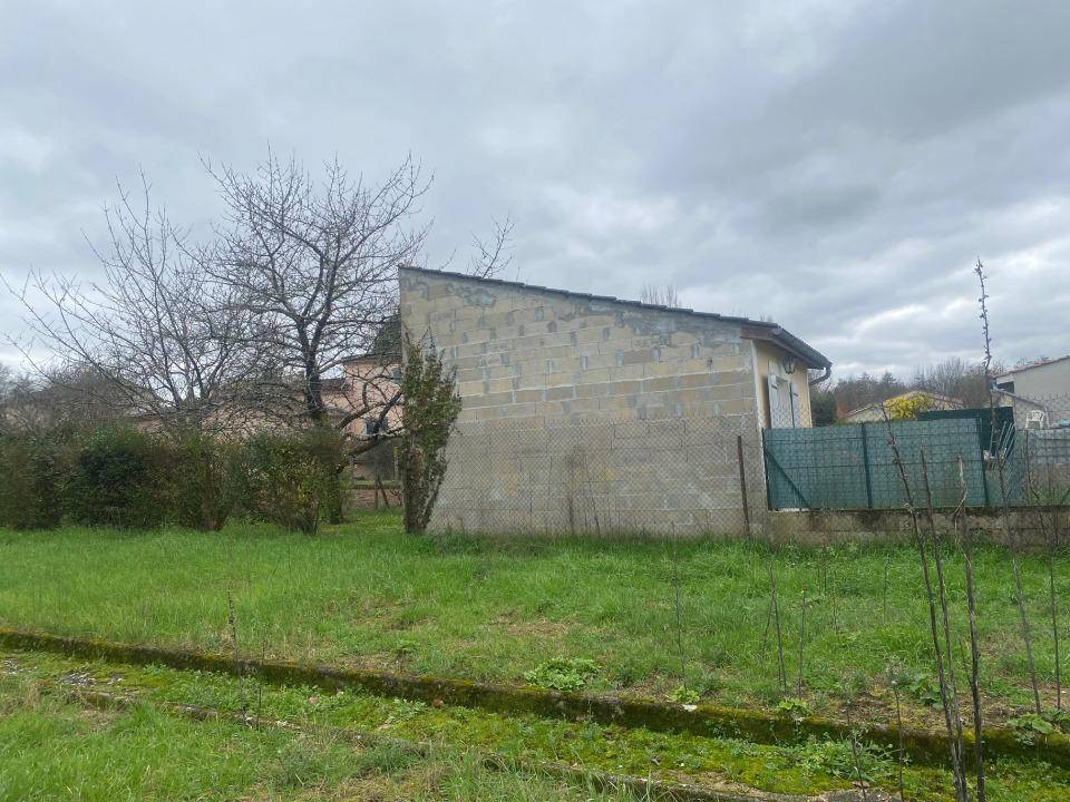 Programme terrain + maison à Gond-Pontouvre en Charente (16) de 105 m² à vendre au prix de 260000€ - 4