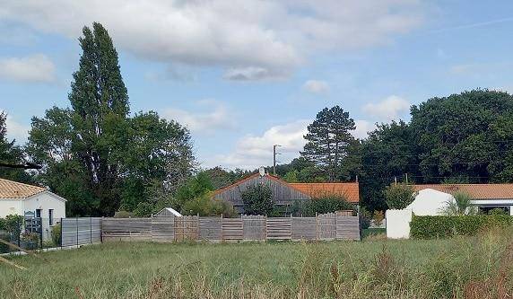 Terrain seul à Saujon en Charente-Maritime (17) de 520 m² à vendre au prix de 99200€