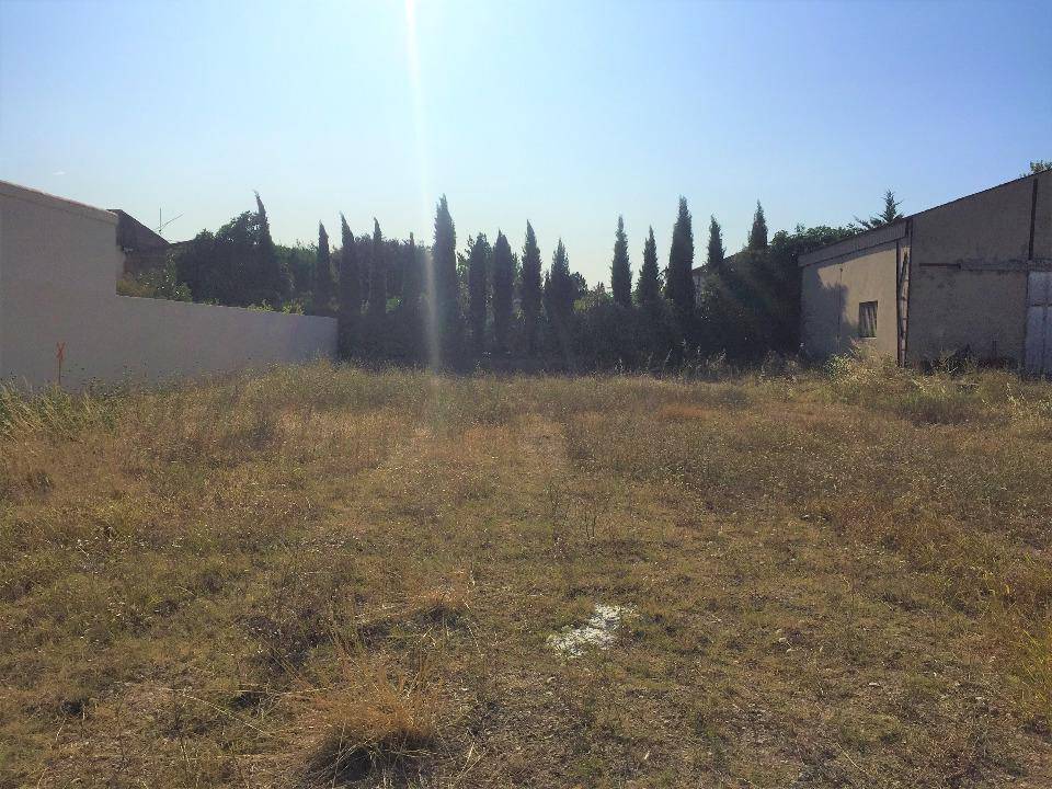 Terrain seul à Domazan en Gard (30) de 450 m² à vendre au prix de 120000€ - 3
