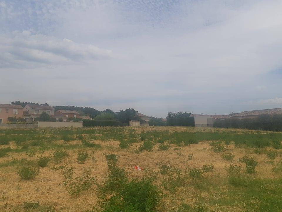 Terrain seul à Monteux en Vaucluse (84) de 533 m² à vendre au prix de 139900€ - 1