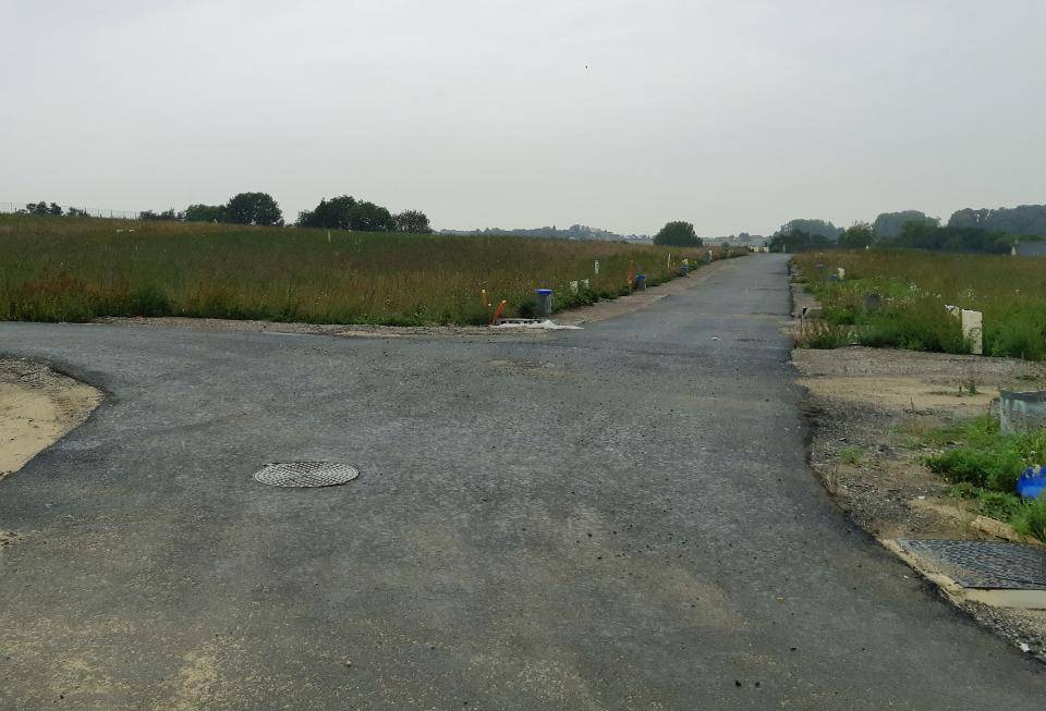 Terrain seul à Lapugnoy en Pas-de-Calais (62) de 1100 m² à vendre au prix de 109000€
