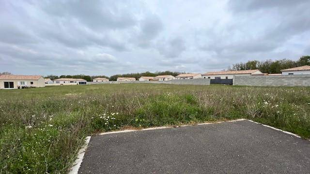 Programme terrain + maison à Vœuil-et-Giget en Charente (16) de 110 m² à vendre au prix de 238920€ - 4
