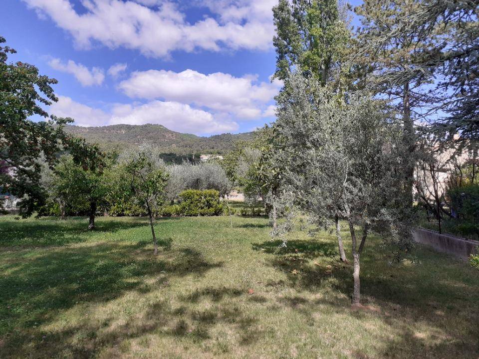 Terrain seul à Les Mées en Alpes-de-Haute-Provence (04) de 579 m² à vendre au prix de 99000€