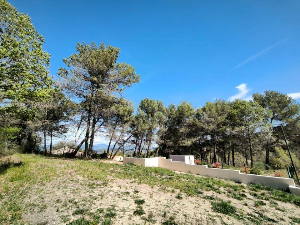 Terrain seul à La Roque-d'Anthéron en Bouches-du-Rhône (13) de 510 m² à vendre au prix de 185000€ - 4