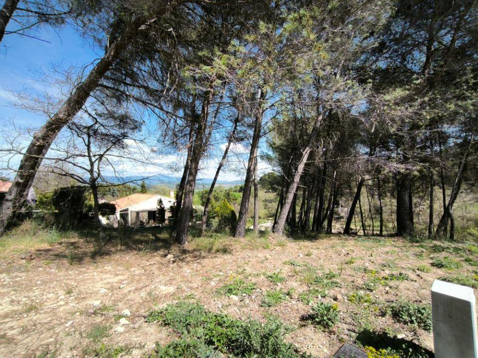 Terrain seul à La Roque-d'Anthéron en Bouches-du-Rhône (13) de 464 m² à vendre au prix de 169000€ - 1