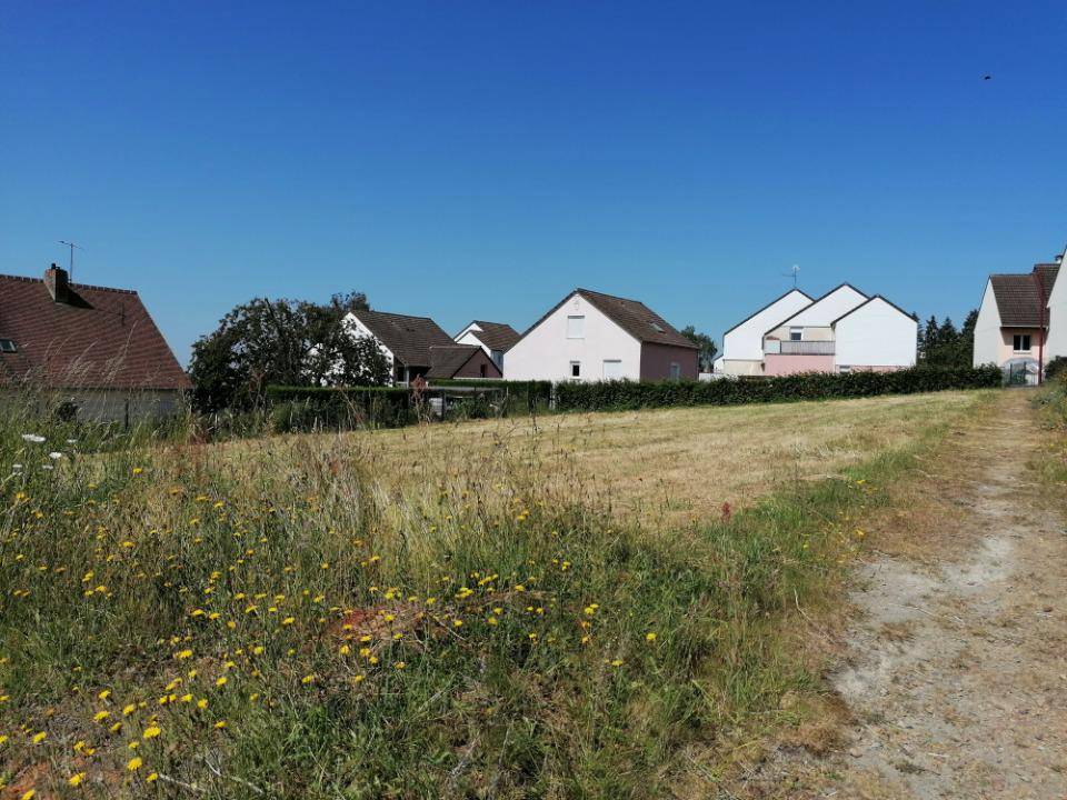 Terrain seul à Juvigny Val d'Andaine en Orne (61) de 862 m² à vendre au prix de 15516€ - 3