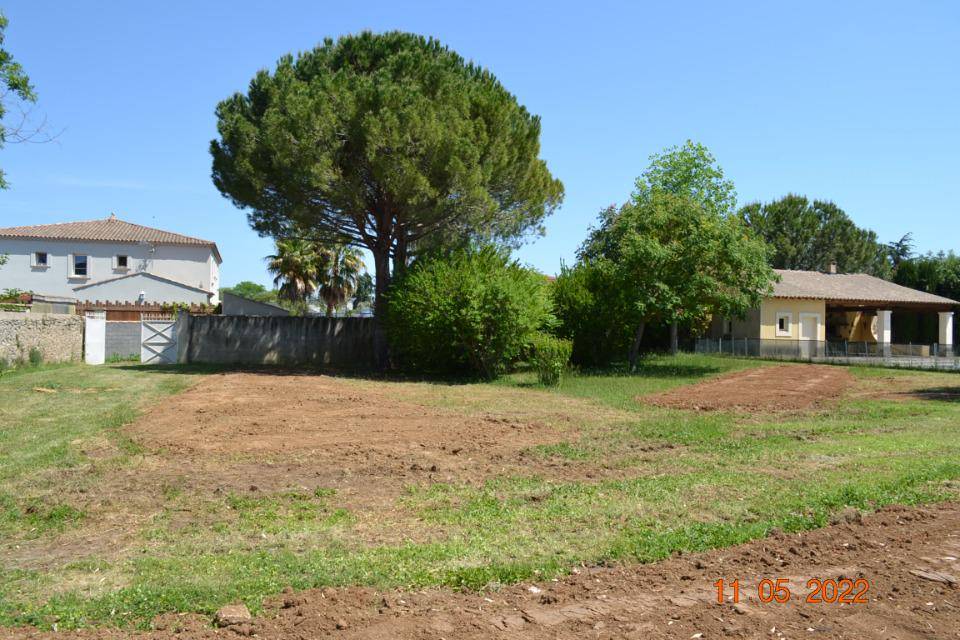 Terrain seul à Lunel-Viel en Hérault (34) de 734 m² à vendre au prix de 319900€