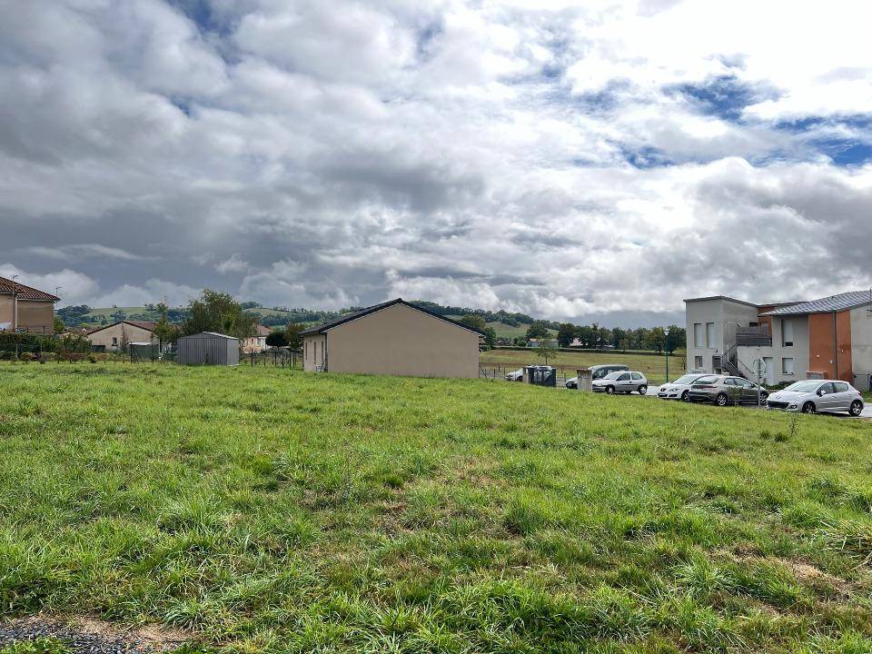 Terrain seul à Naucelles en Cantal (15) de 418 m² à vendre au prix de 31500€ - 4