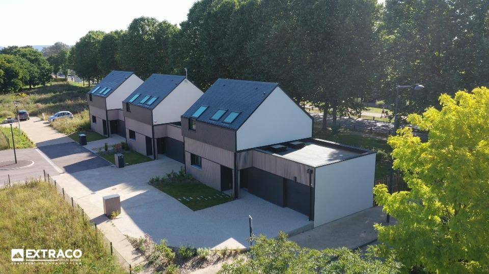 Programme terrain + maison à Le Vaudreuil en Eure (27) de 100 m² à vendre au prix de 250000€ - 1