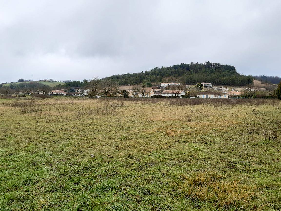 Terrain seul à Grignols en Dordogne (24) de 2294 m² à vendre au prix de 15000€
