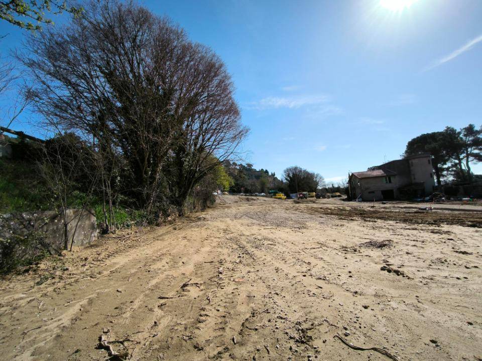 Terrain seul à Cadenet en Vaucluse (84) de 420 m² à vendre au prix de 184500€ - 2