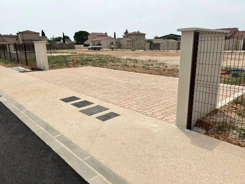 Terrain seul à Le Pontet en Vaucluse (84) de 400 m² à vendre au prix de 149000€ - 2