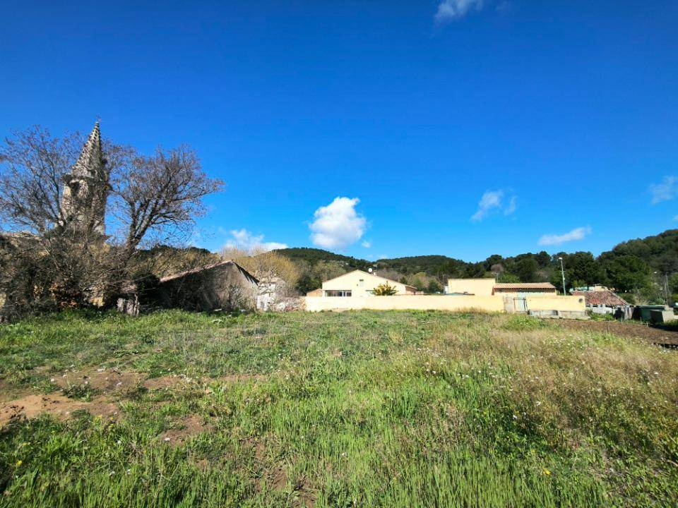 Terrain seul à Cadenet en Vaucluse (84) de 387 m² à vendre au prix de 130000€ - 4