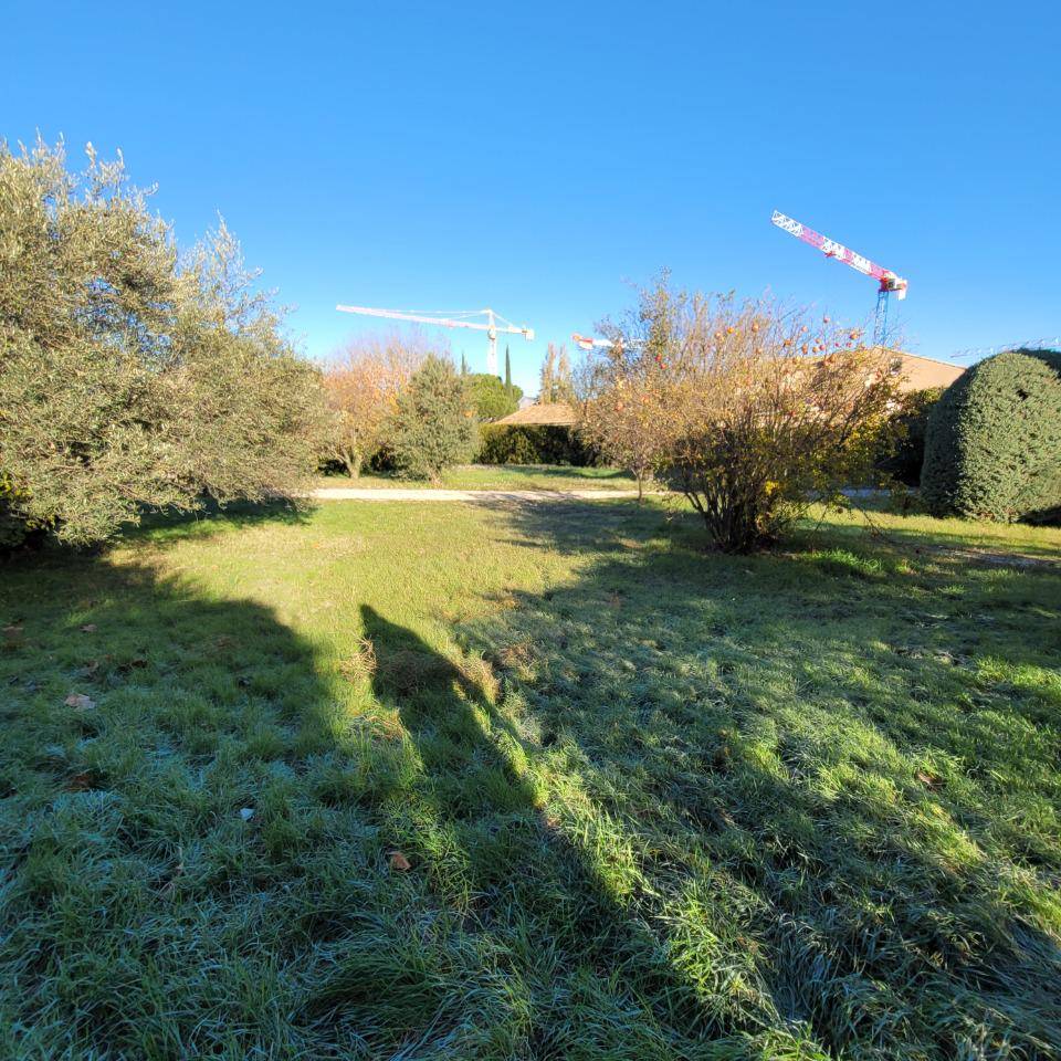 Terrain seul à Trets en Bouches-du-Rhône (13) de 540 m² à vendre au prix de 230000€ - 4
