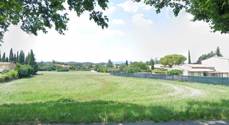 Terrain seul à Pertuis en Vaucluse (84) de 315 m² à vendre au prix de 175900€ - 1