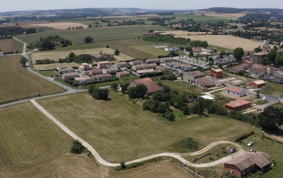 Terrain seul à Ondes en Haute-Garonne (31) de 805 m² à vendre au prix de 79000€