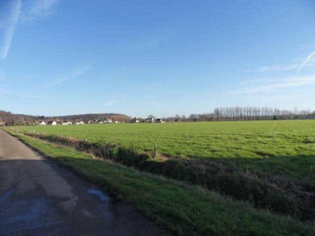 Terrain seul à Folembray en Aisne (02) de 684 m² à vendre au prix de 27700€
