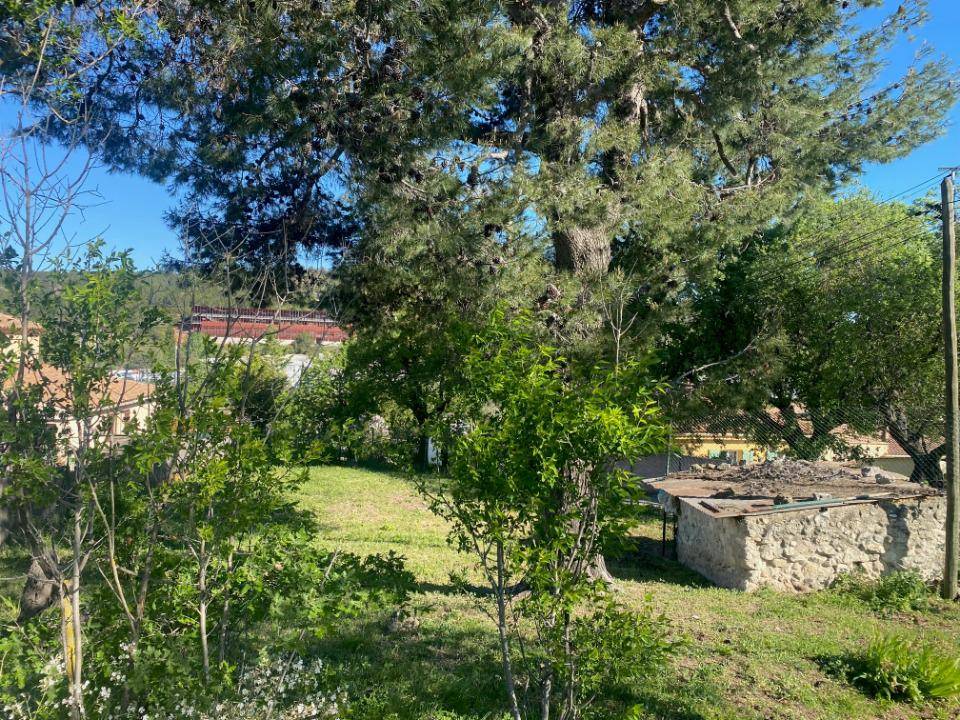 Terrain seul à Gardanne en Bouches-du-Rhône (13) de 738 m² à vendre au prix de 260000€ - 4