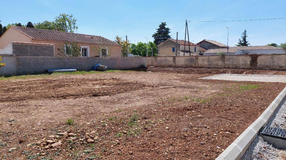 Programme terrain + maison à Sénas en Bouches-du-Rhône (13) de 110 m² à vendre au prix de 350000€ - 3