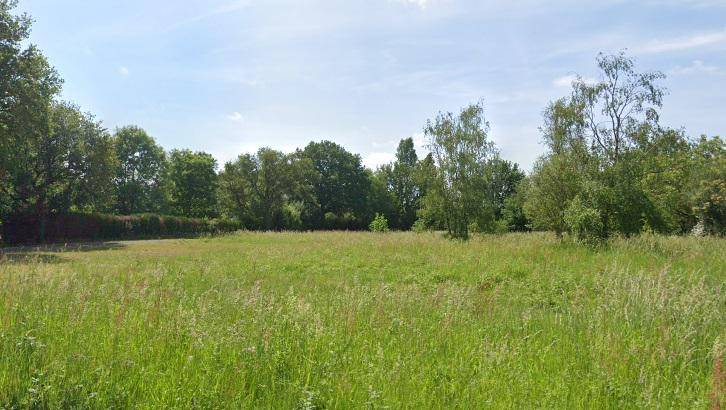 Terrain seul à Mamers en Sarthe (72) de 2400 m² à vendre au prix de 55000€