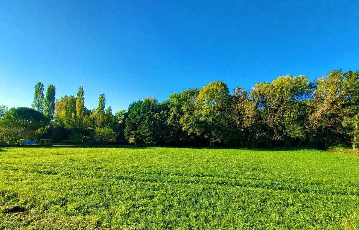 Terrain seul à Valence-en-Poitou en Vienne (86) de 2088 m² à vendre au prix de 45936€