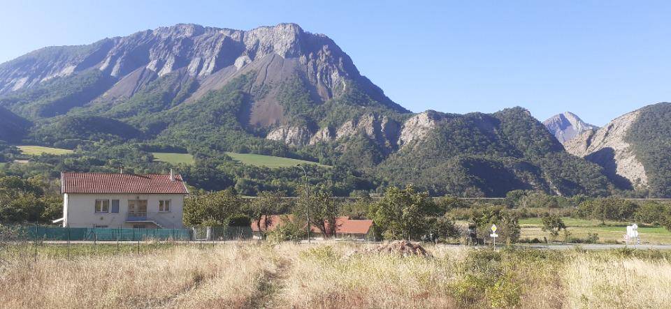 Terrain seul à Espinasses en Hautes-Alpes (05) de 1152 m² à vendre au prix de 120000€ - 1