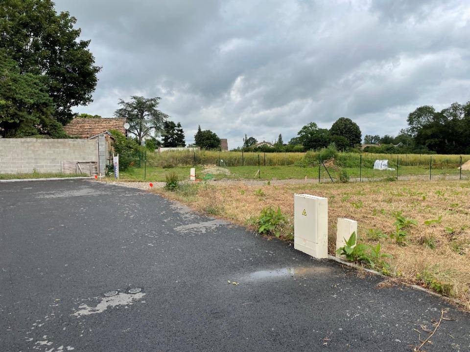 Terrain seul à Bréval en Yvelines (78) de 320 m² à vendre au prix de 105000€