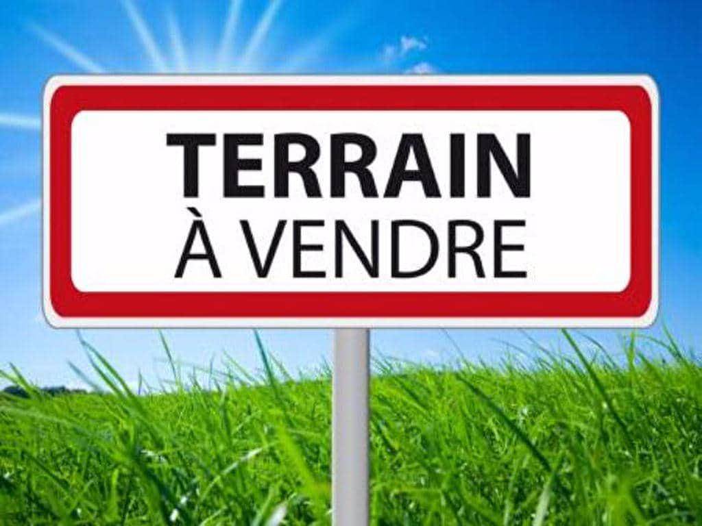 Terrain seul à Rochefort en Charente-Maritime (17) de 280 m² à vendre au prix de 54200€