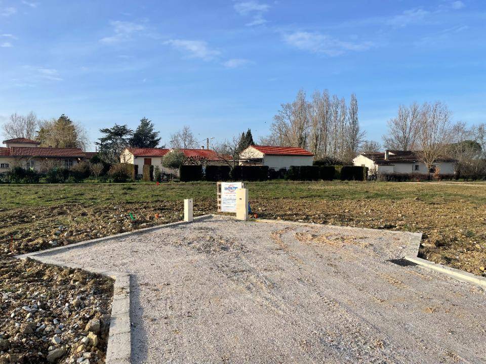 Terrain seul à Revel en Haute-Garonne (31) de 630 m² à vendre au prix de 53000€