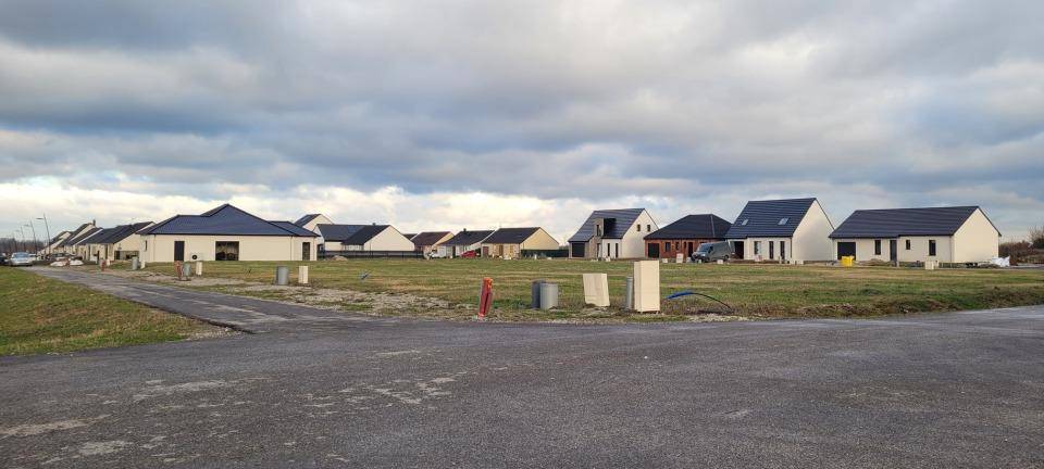 Terrain seul à Guînes en Pas-de-Calais (62) de 450 m² à vendre au prix de 60000€