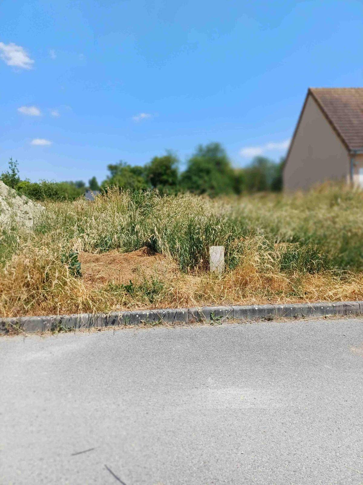 Terrain seul à Courgenard en Sarthe (72) de 690 m² à vendre au prix de 29998€