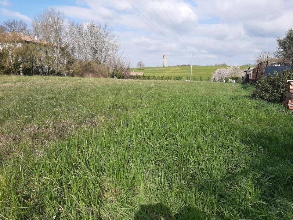 Terrain seul à Revel en Haute-Garonne (31) de 1840 m² à vendre au prix de 60000€