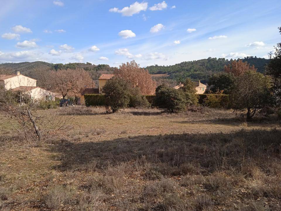 Terrain seul à Saint-Martin-de-Brômes en Alpes-de-Haute-Provence (04) de 748 m² à vendre au prix de 120000€ - 2