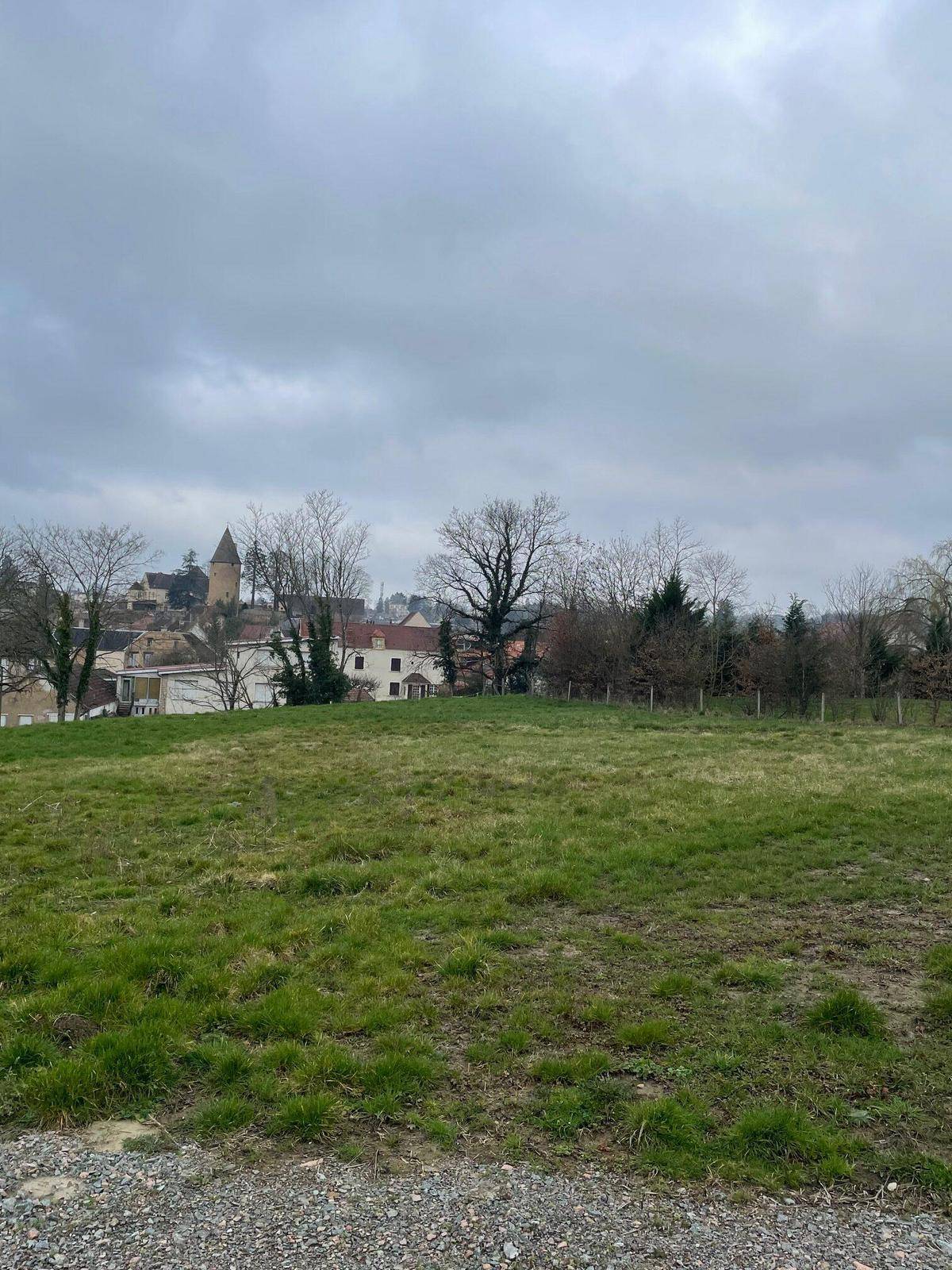 Terrain seul à Charolles en Saône-et-Loire (71) de 1237 m² à vendre au prix de 49900€