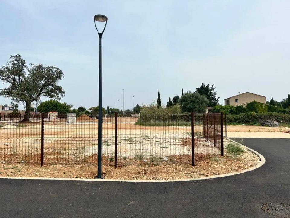 Terrain seul à Le Pontet en Vaucluse (84) de 400 m² à vendre au prix de 149000€ - 4