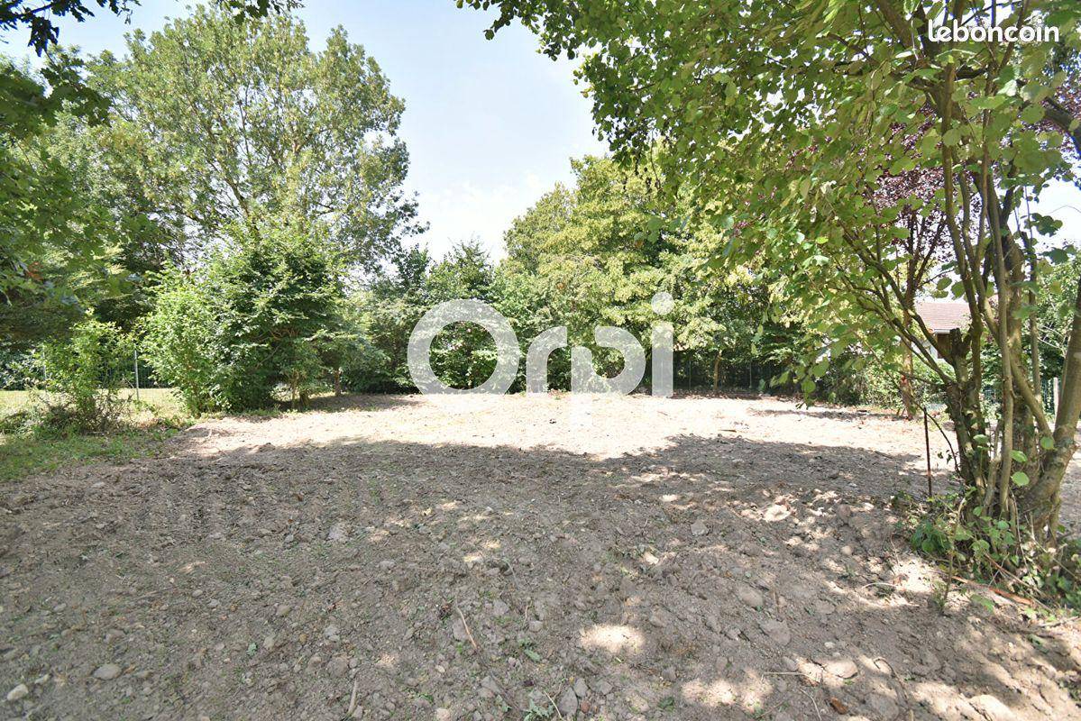 Terrain seul à Rignieux-le-Franc en Ain (01) de 526 m² à vendre au prix de 110000€ - 2