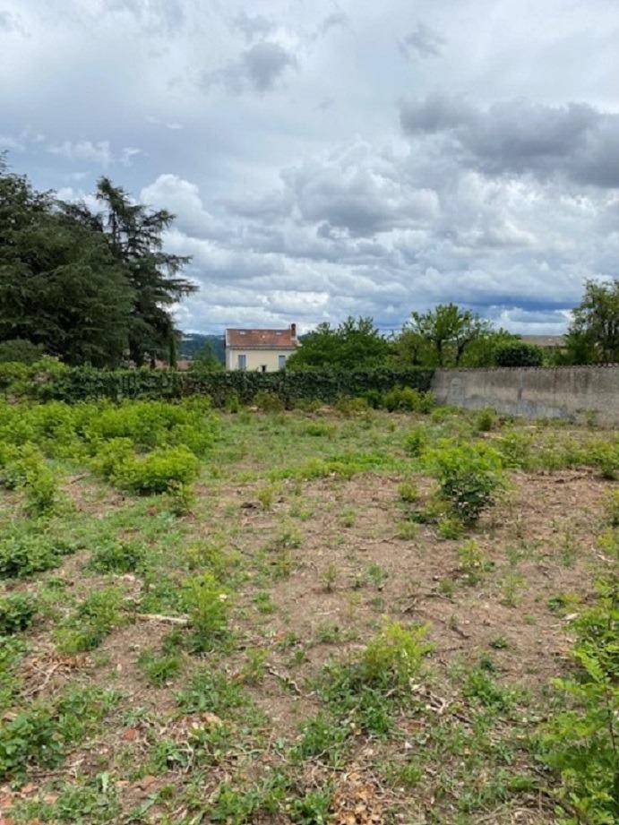 Terrain seul à Bas-en-Basset en Haute-Loire (43) de 480 m² à vendre au prix de 68900€ - 4