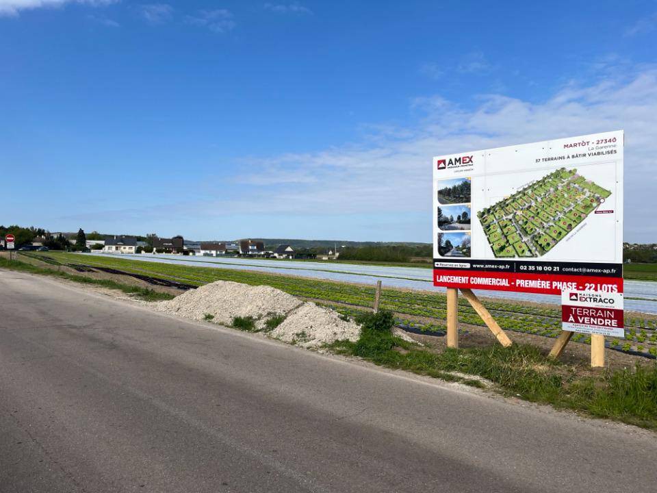 Terrain seul à Martot en Eure (27) de 615 m² à vendre au prix de 92000€