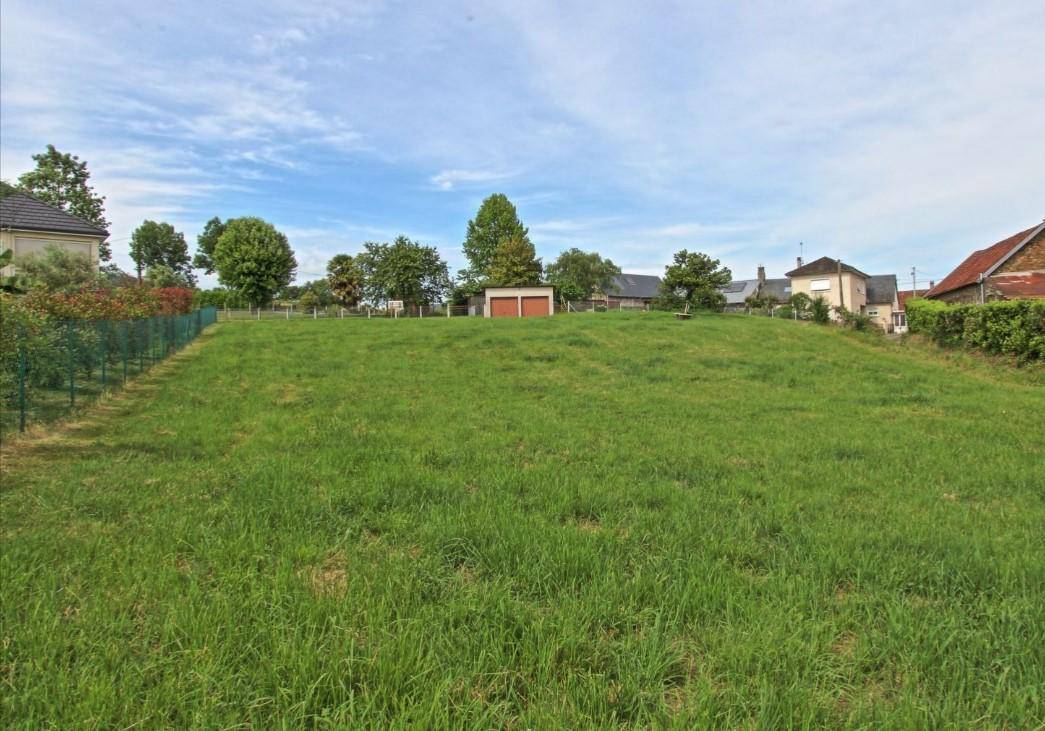 Terrain seul à Saint-Hilaire-Peyroux en Corrèze (19) de 1398 m² à vendre au prix de 66000€