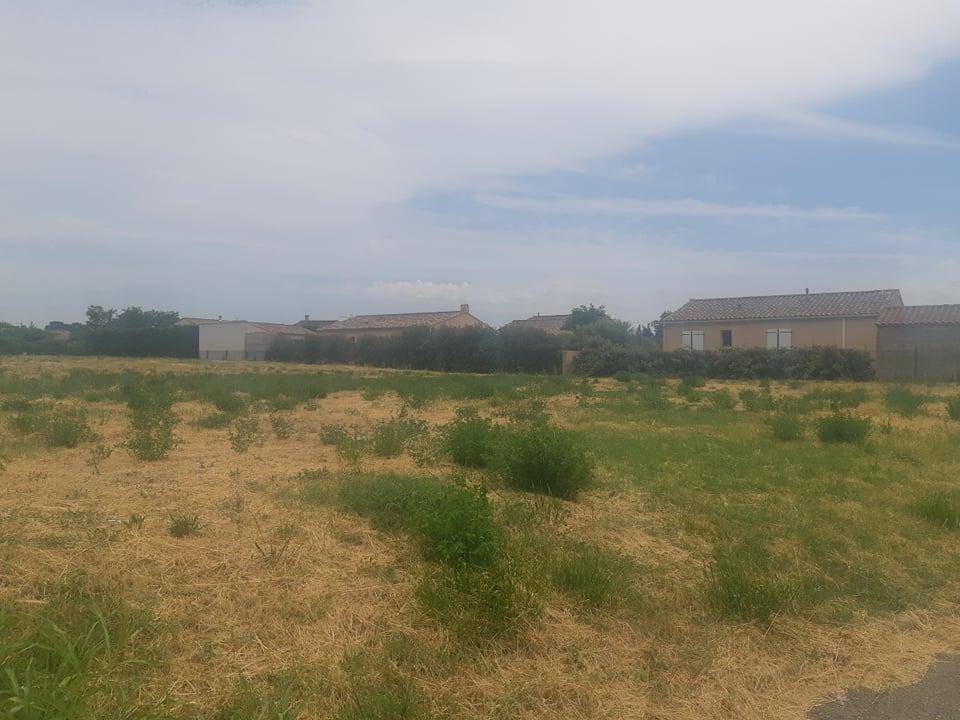 Terrain seul à Carpentras en Vaucluse (84) de 500 m² à vendre au prix de 135000€ - 2