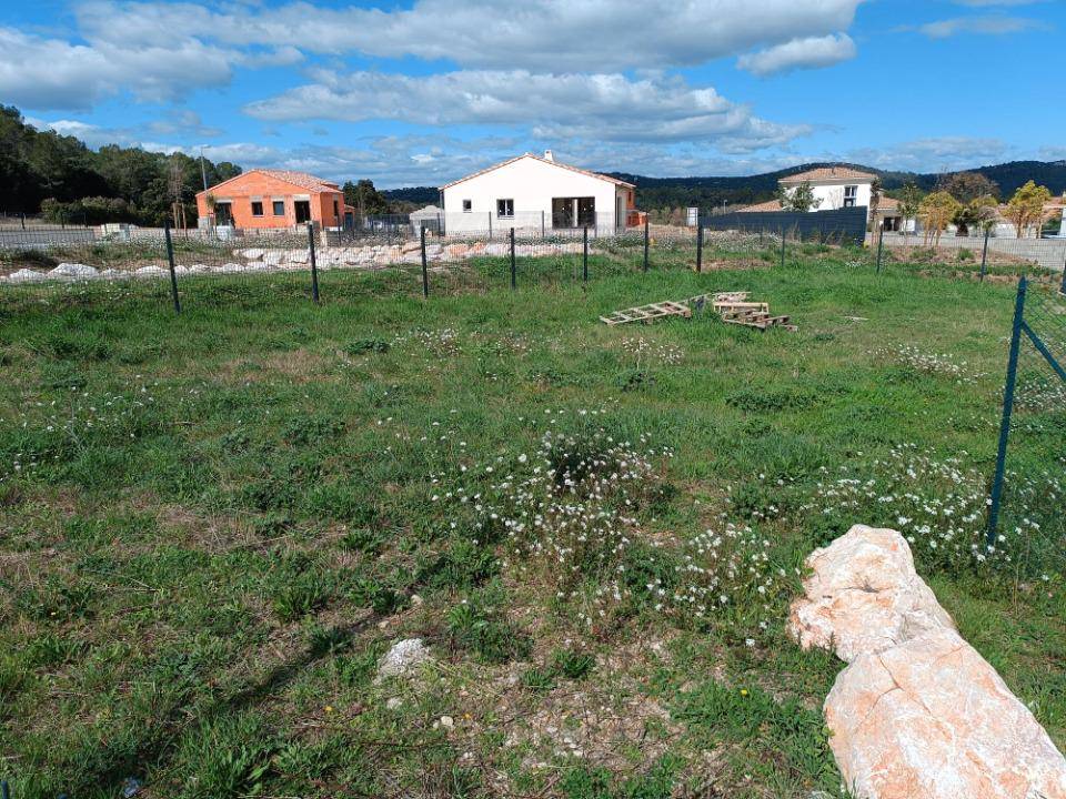 Terrain seul à Sainte-Croix-de-Quintillargues en Hérault (34) de 380 m² à vendre au prix de 199000€
