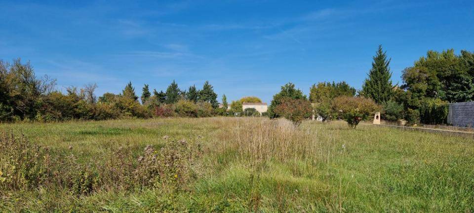 Terrain seul à Althen-des-Paluds en Vaucluse (84) de 500 m² à vendre au prix de 155900€ - 1