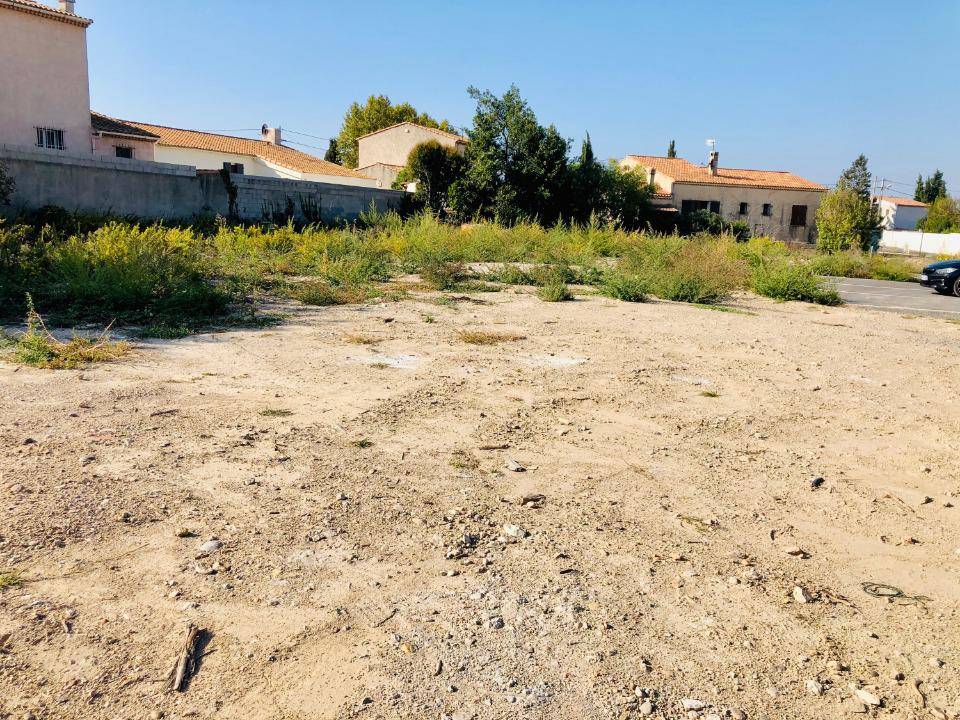 Terrain seul à Istres en Bouches-du-Rhône (13) de 371 m² à vendre au prix de 155000€