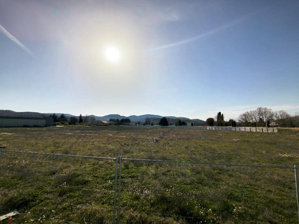 Terrain seul à Peyrolles-en-Provence en Bouches-du-Rhône (13) de 387 m² à vendre au prix de 208000€ - 4