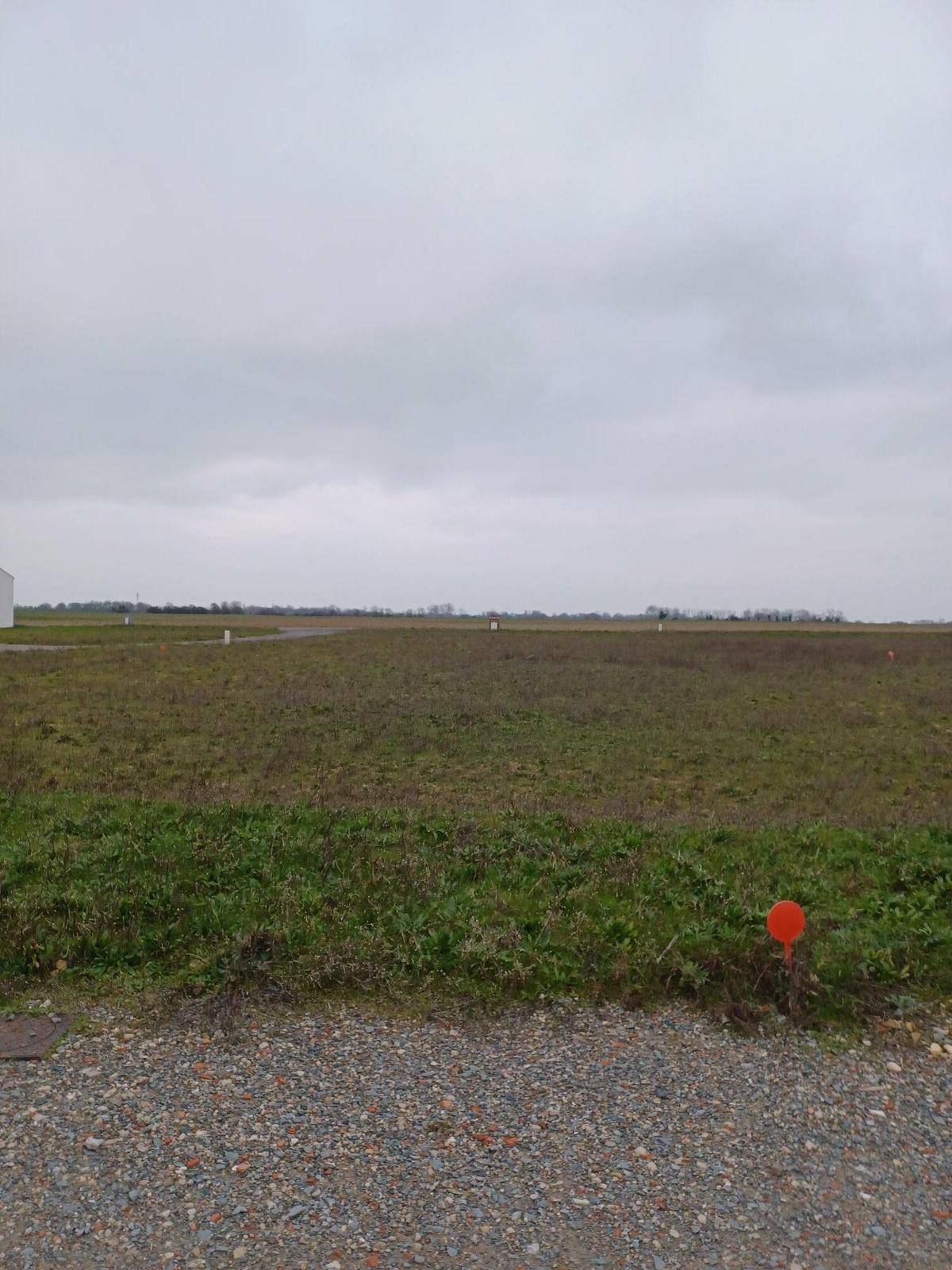 Terrain seul à Forges en Charente-Maritime (17) de 426 m² à vendre au prix de 68000€
