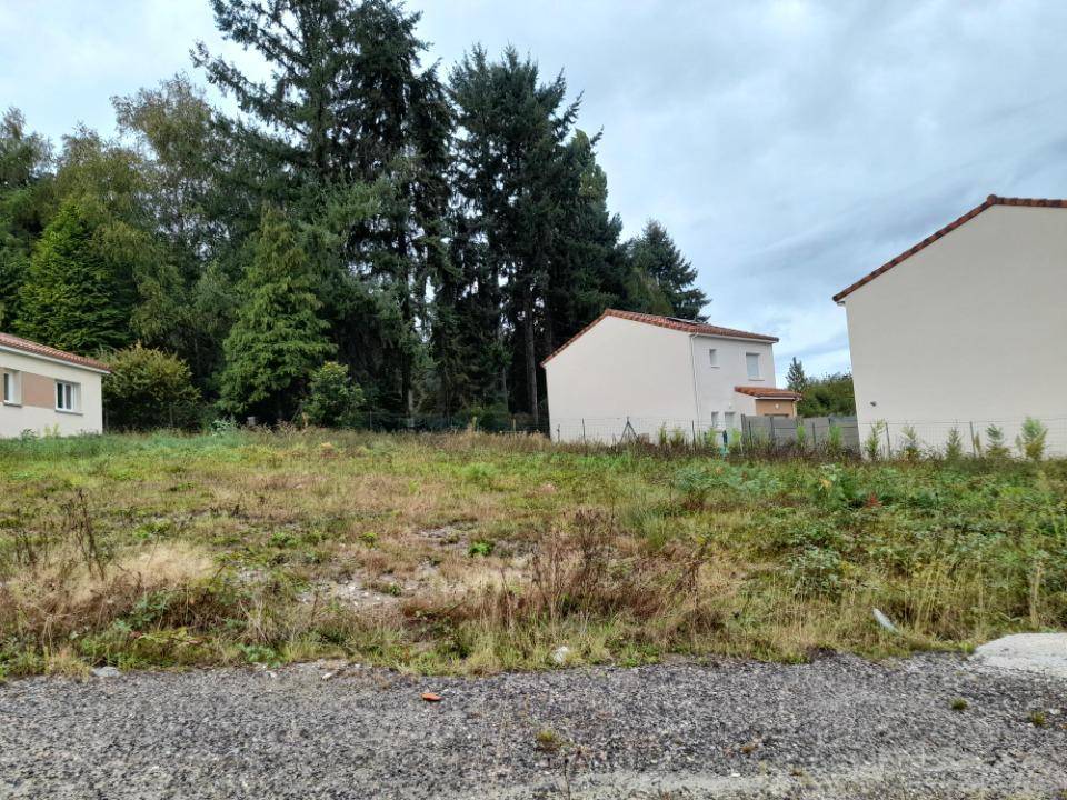 Terrain seul à Couzeix en Haute-Vienne (87) de 620 m² à vendre au prix de 55000€