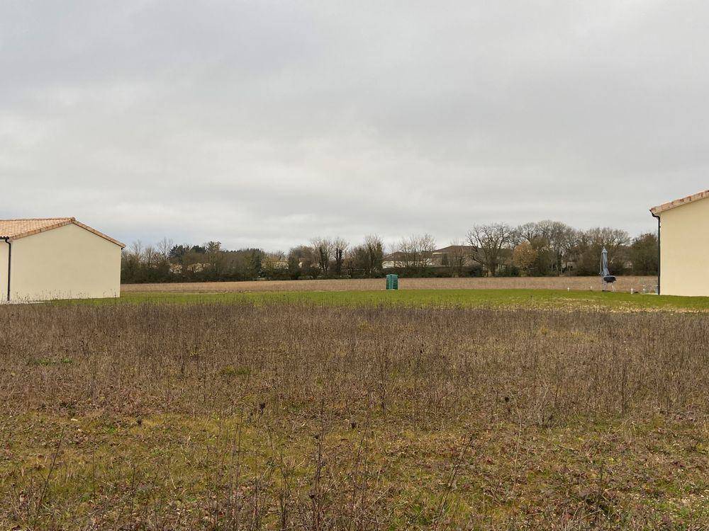 Terrain seul à Vaudes en Aube (10) de 1000 m² à vendre au prix de 54998€
