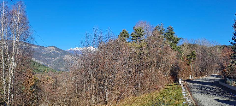 Terrain seul à Ubaye-Serre-Ponçon en Alpes-de-Haute-Provence (04) de 820 m² à vendre au prix de 59000€ - 2