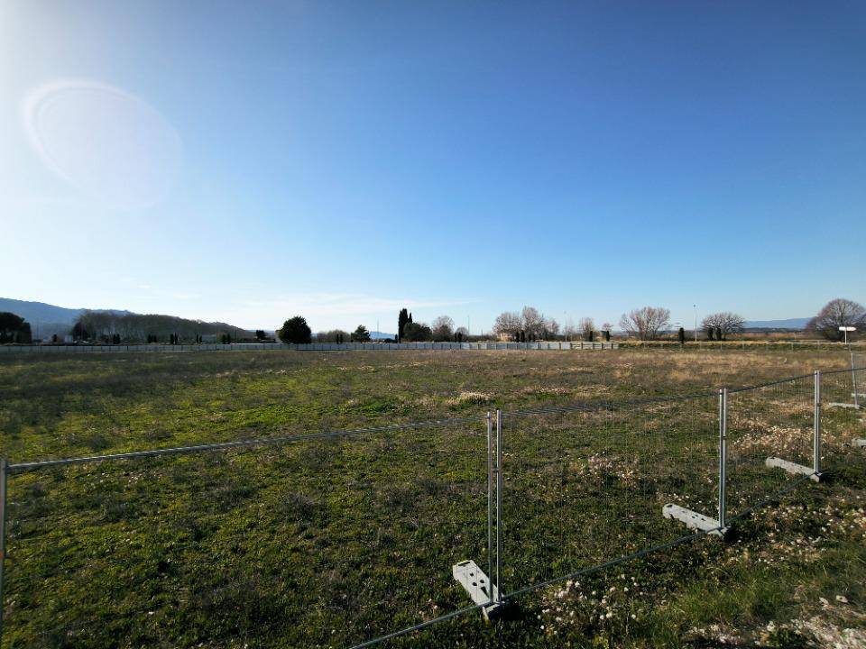 Terrain seul à Peyrolles-en-Provence en Bouches-du-Rhône (13) de 387 m² à vendre au prix de 208000€ - 3